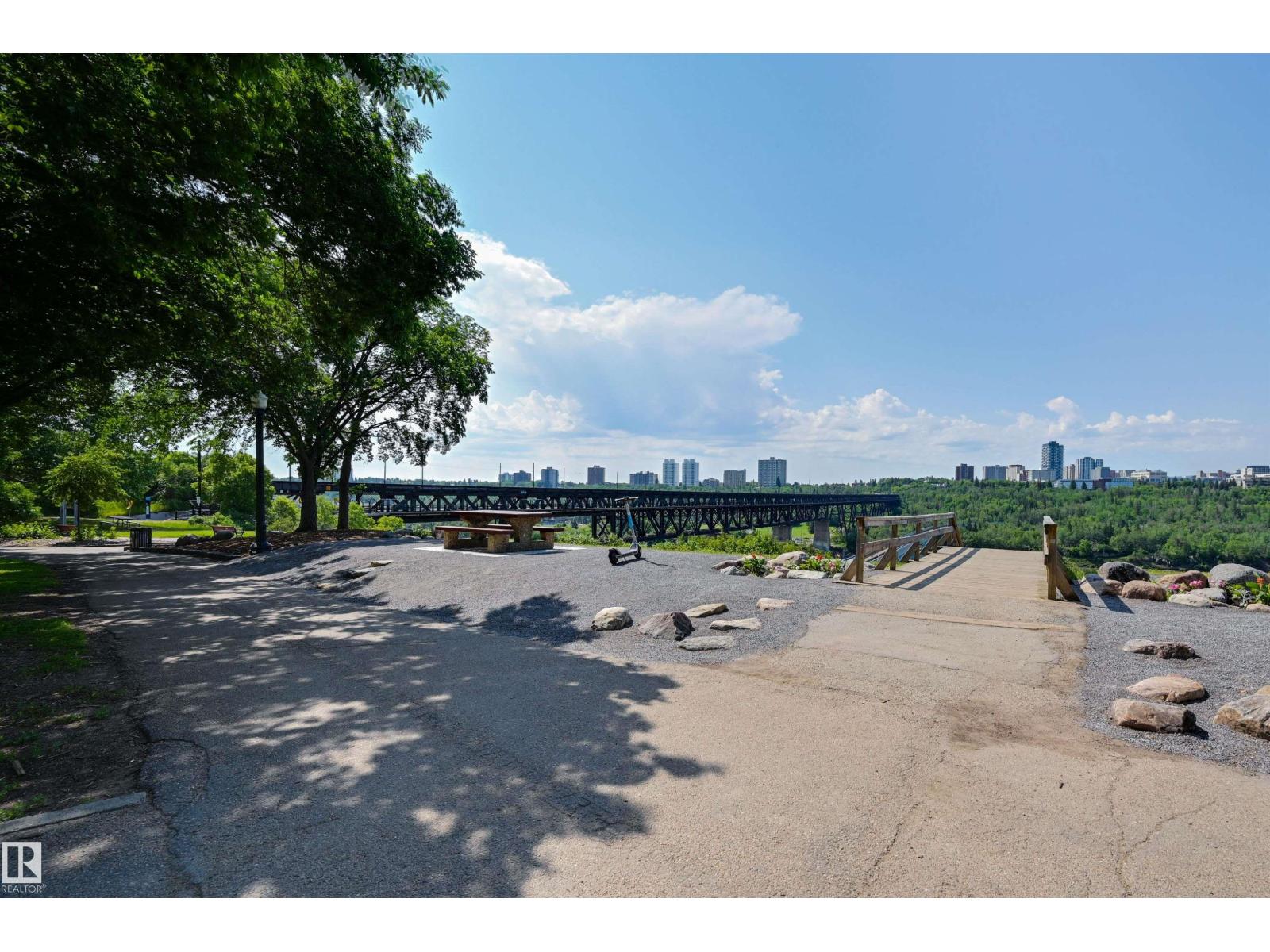 #501 9708 110 ST NW - 52