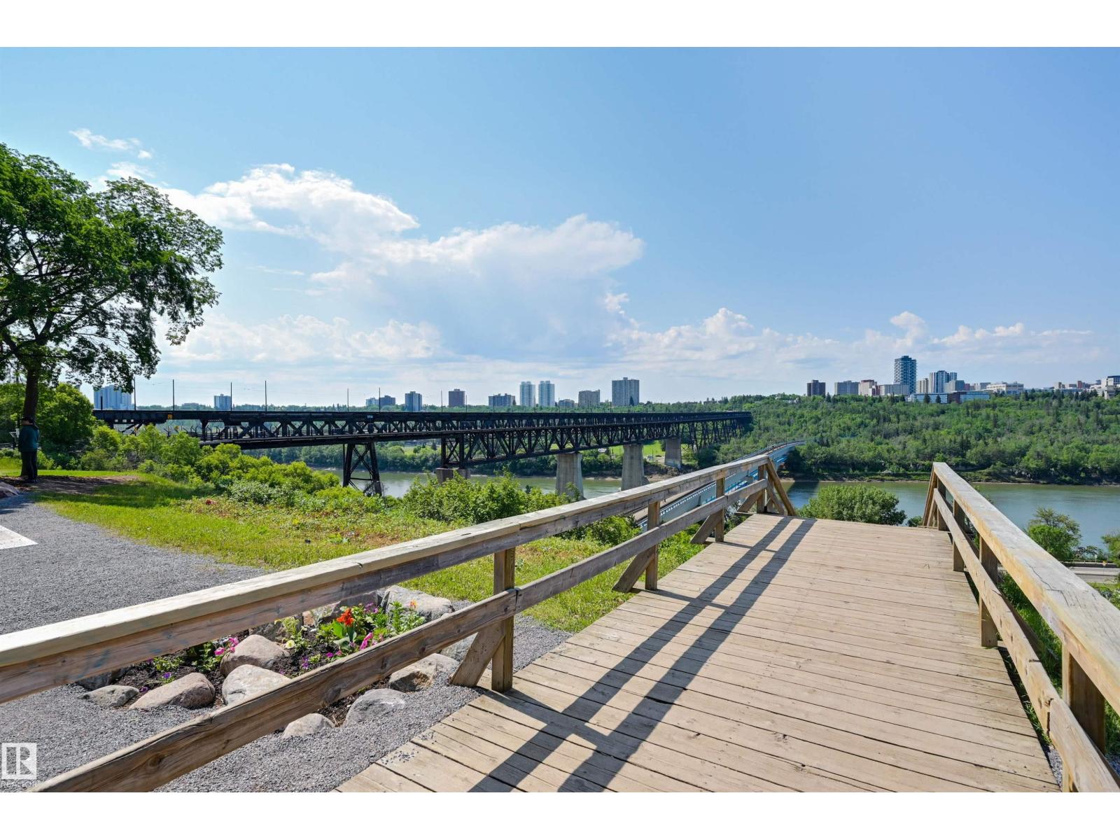 #501 9708 110 ST NW - 53