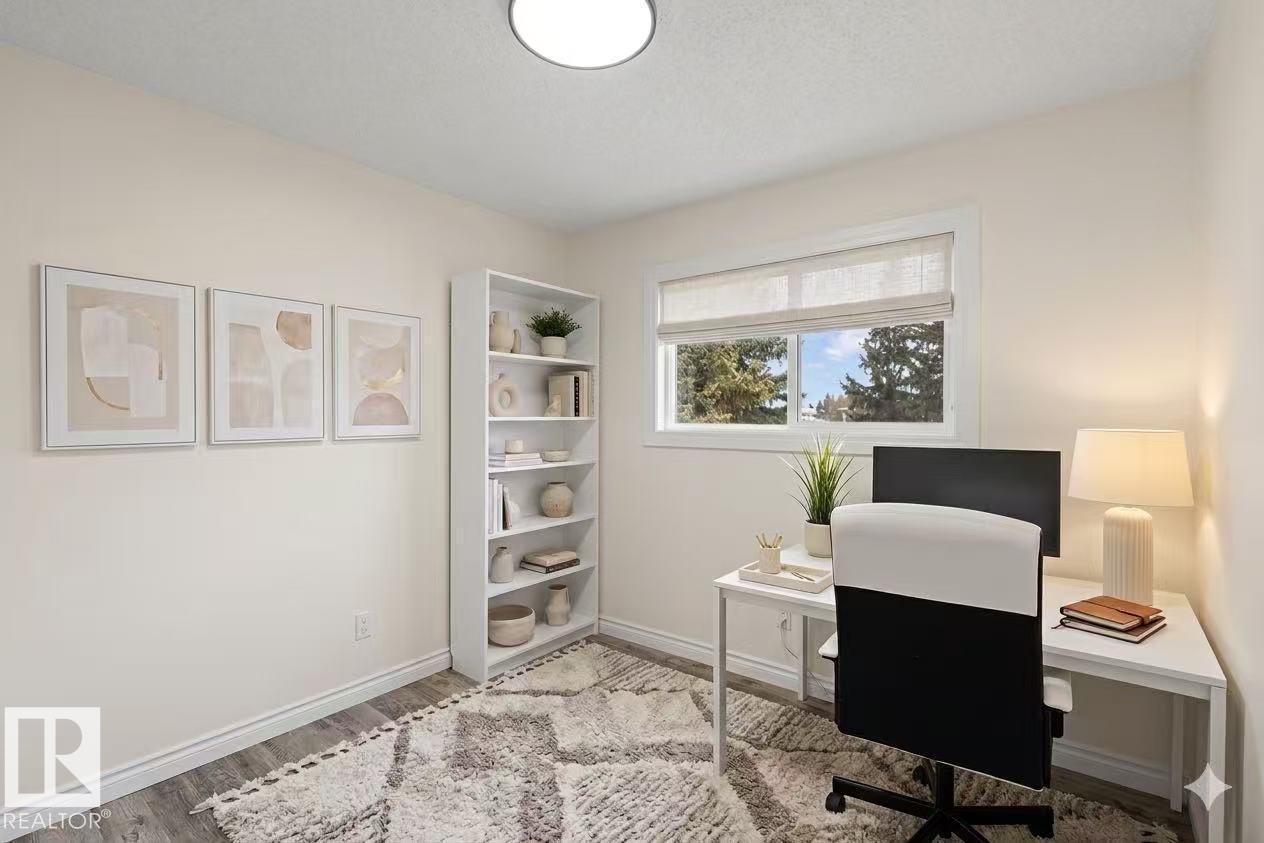 7021 32 AV NW, Edmonton