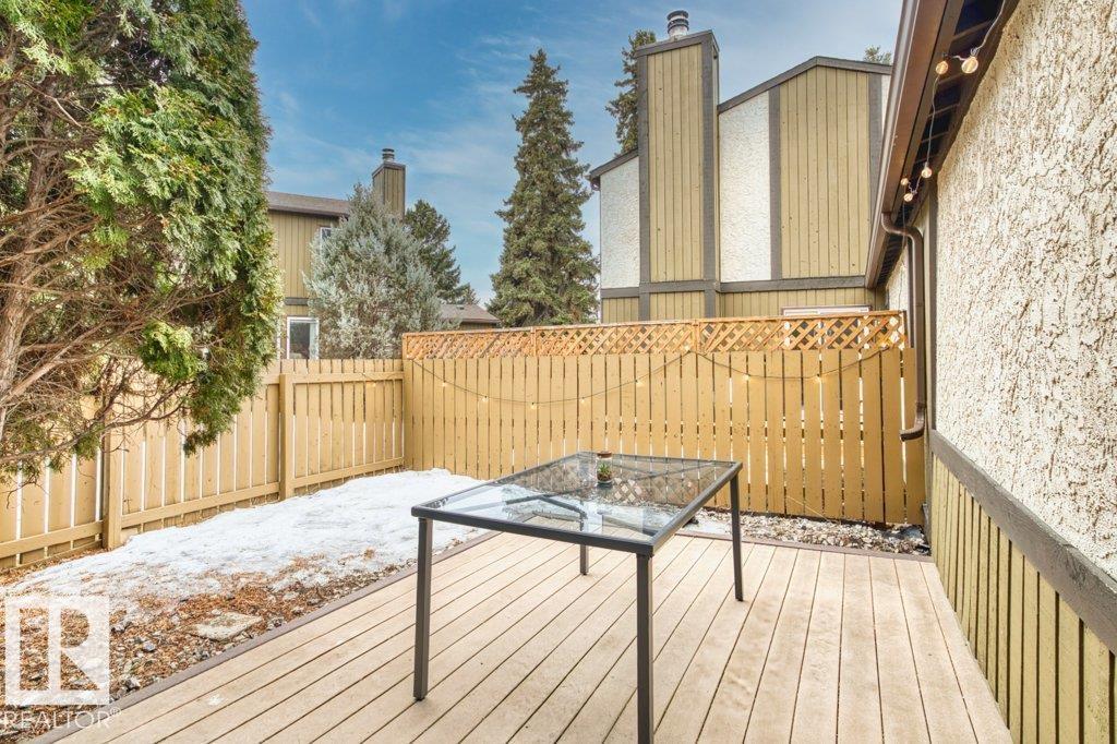 7021 32 AV NW, Edmonton