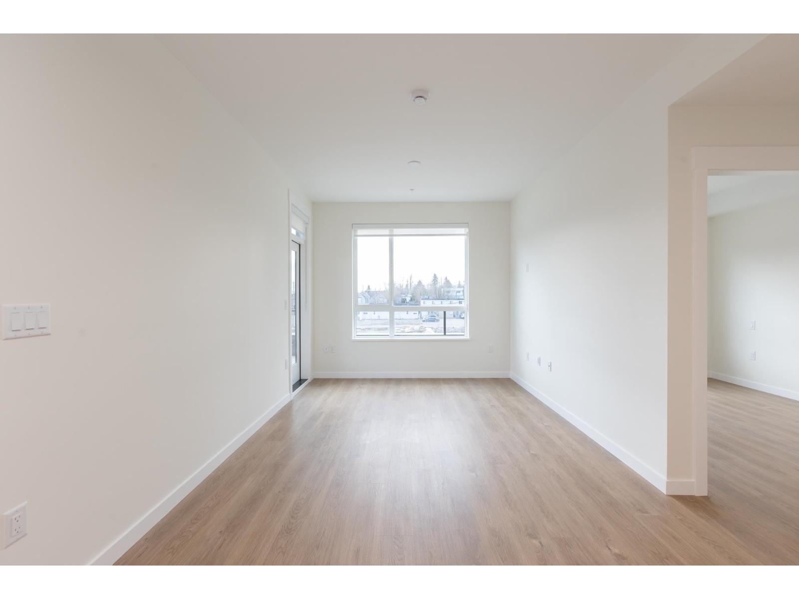 305 27249 ALDERGROVE TOWN CENTRE DRIVE, Langley