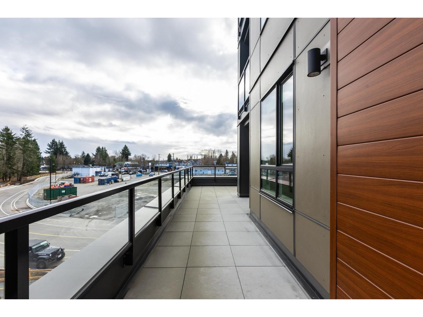 305 27249 ALDERGROVE TOWN CENTRE DRIVE, Langley