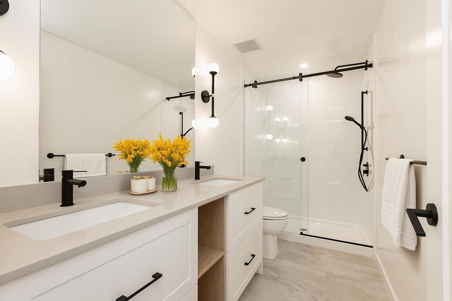 305 27249 ALDERGROVE TOWN CENTRE DRIVE, Langley