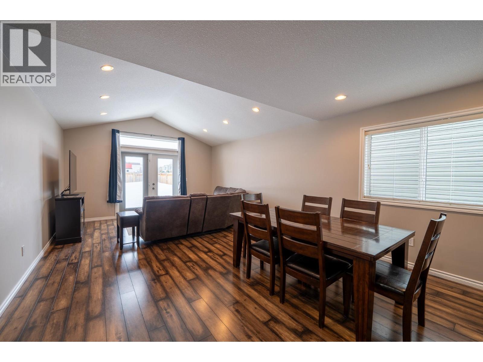 10009 117 AVENUE - 6