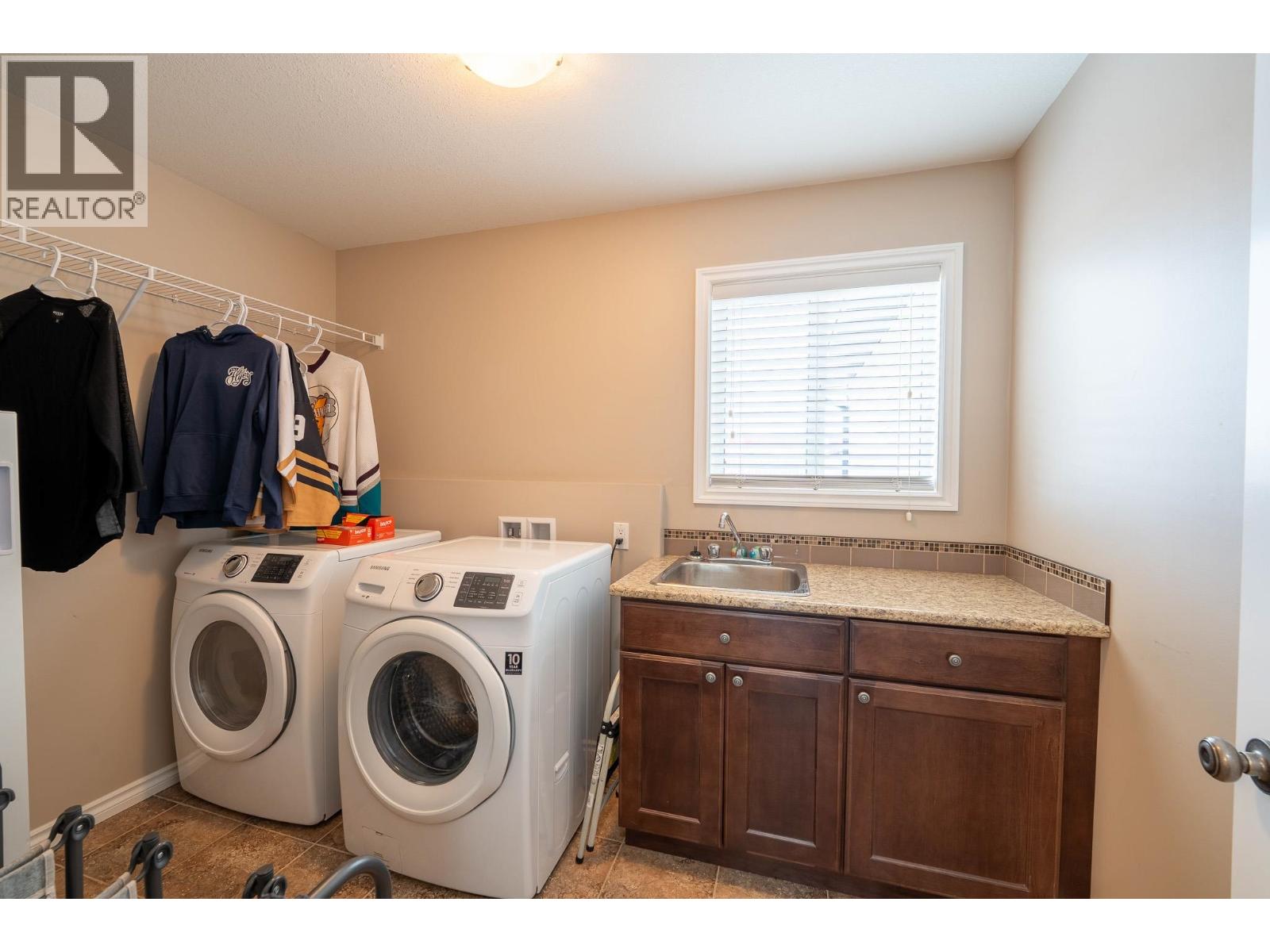 10009 117 AVENUE - 8