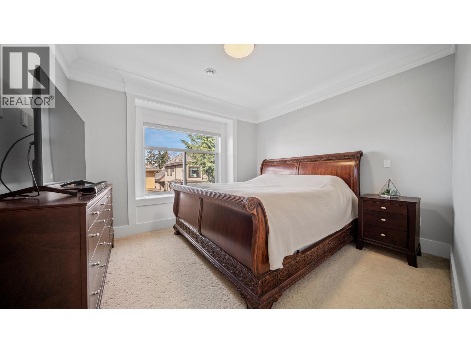 8651 PIGOTT ROAD, Richmond