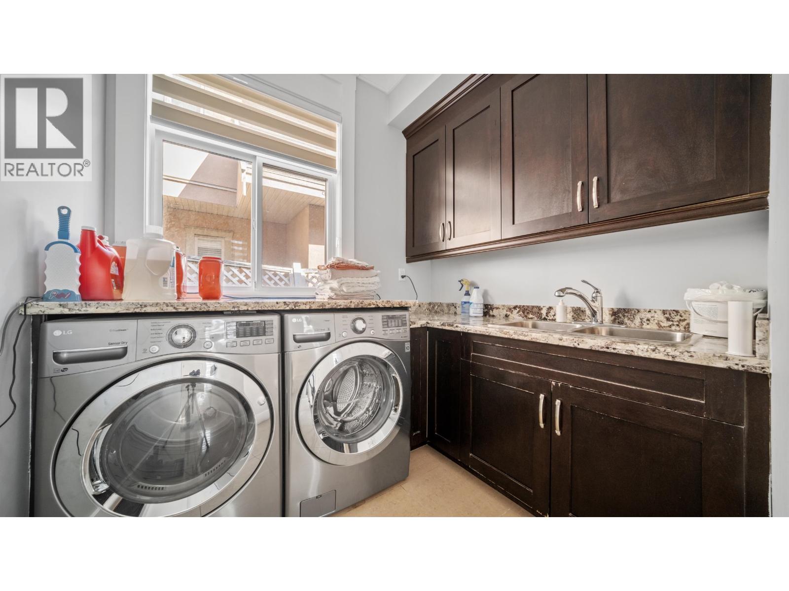 8651 PIGOTT ROAD, Richmond