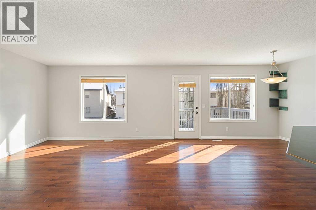 125 Citadel Estates Terrace NW Photo 7 - Calgary Real Estate