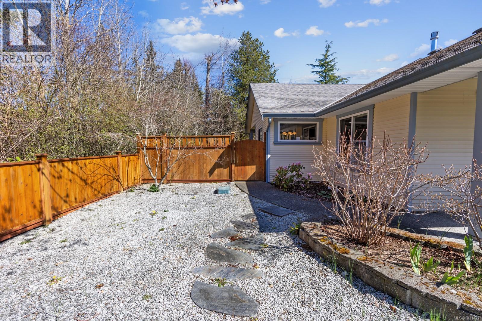 1474 RIDGEMOUNT DR - 32