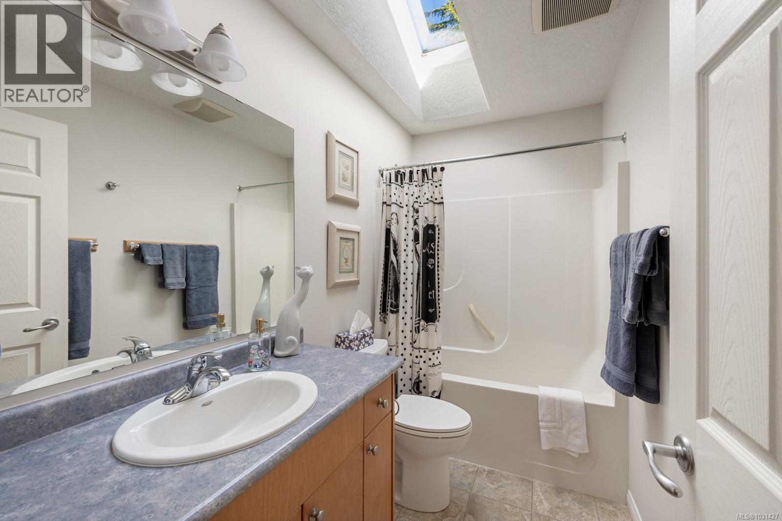 1474 RIDGEMOUNT DR - 18