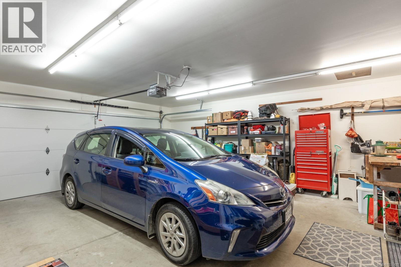 1474 RIDGEMOUNT DR - 22