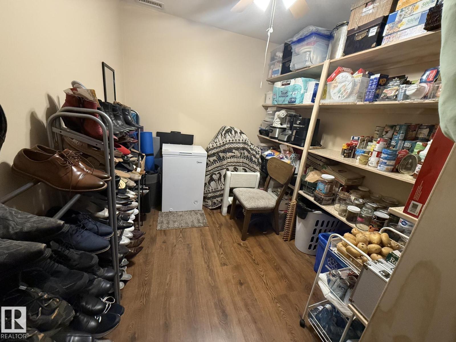 #237 300 Palisades WY, Sherwood Park