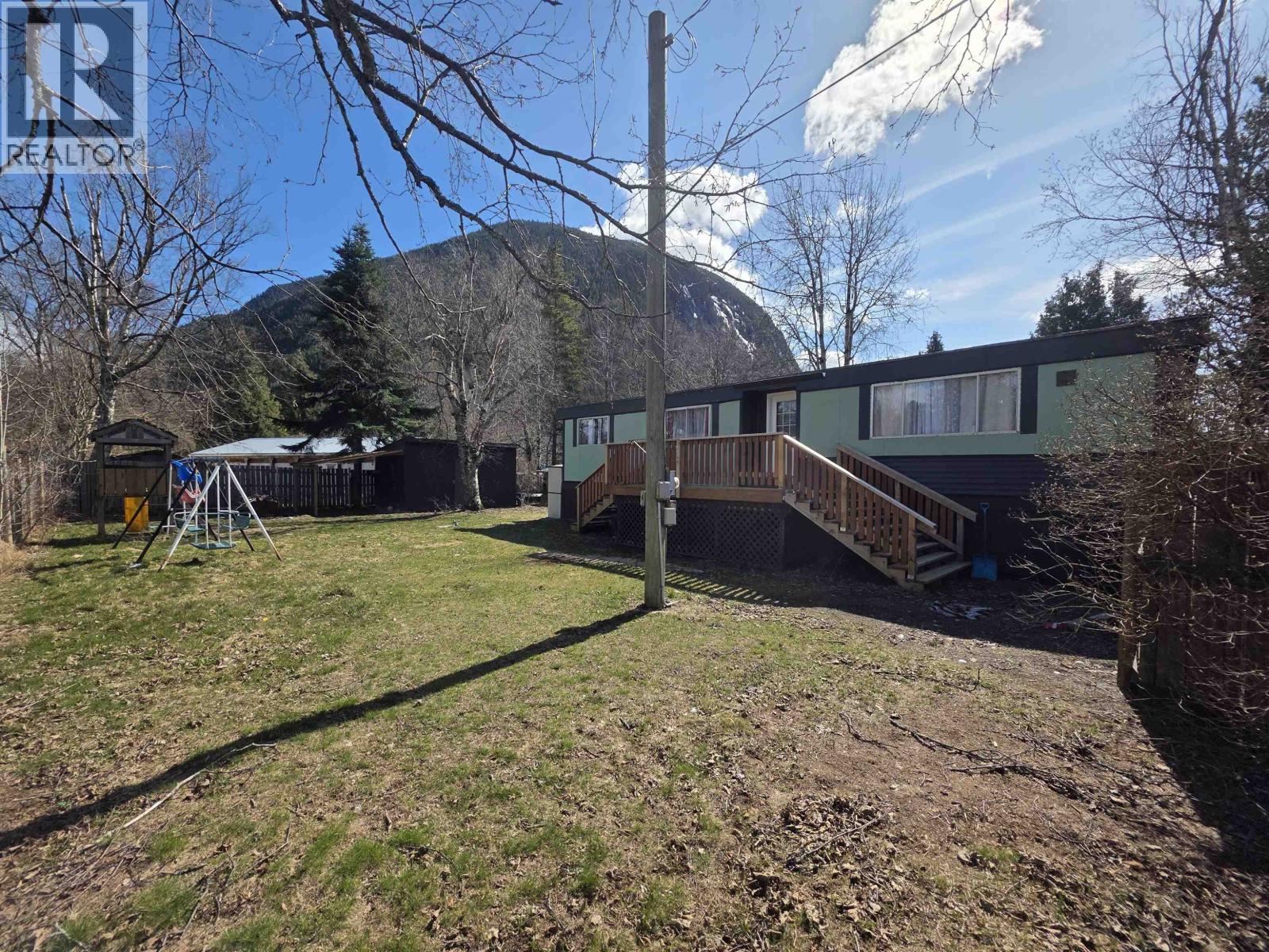 3962 HAGEN STREET, Terrace