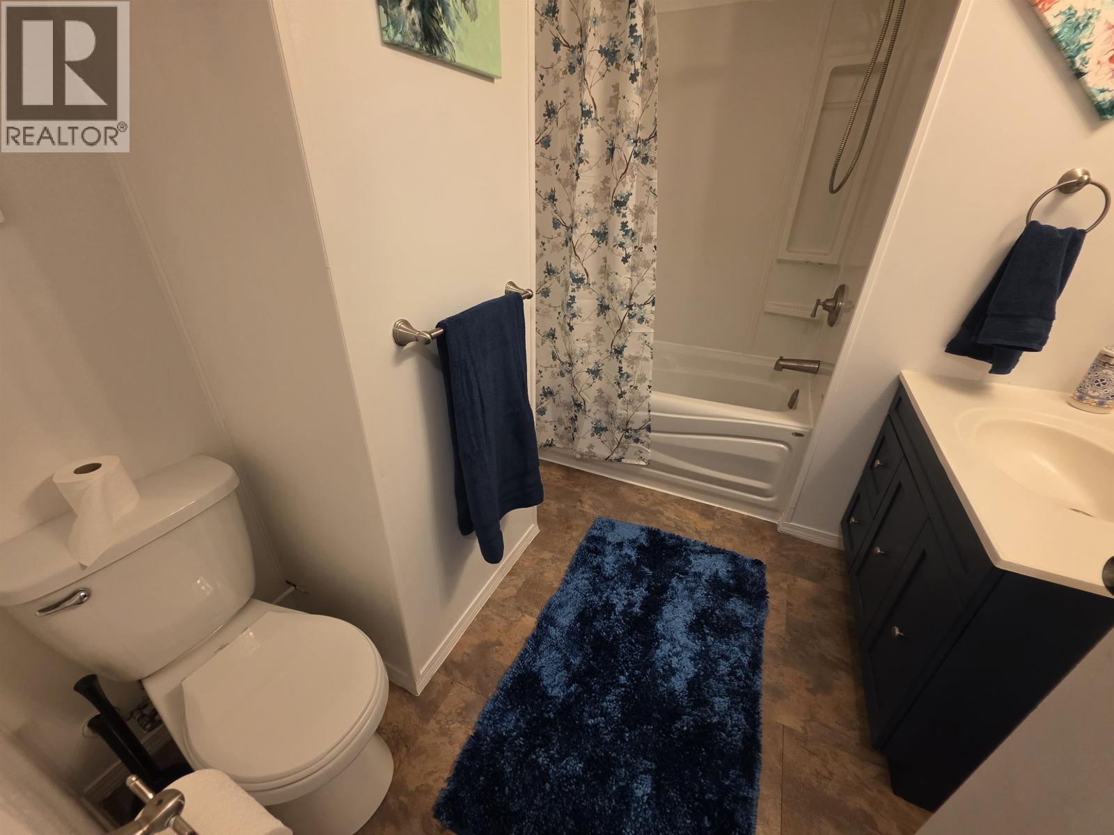 3962 HAGEN STREET - 23