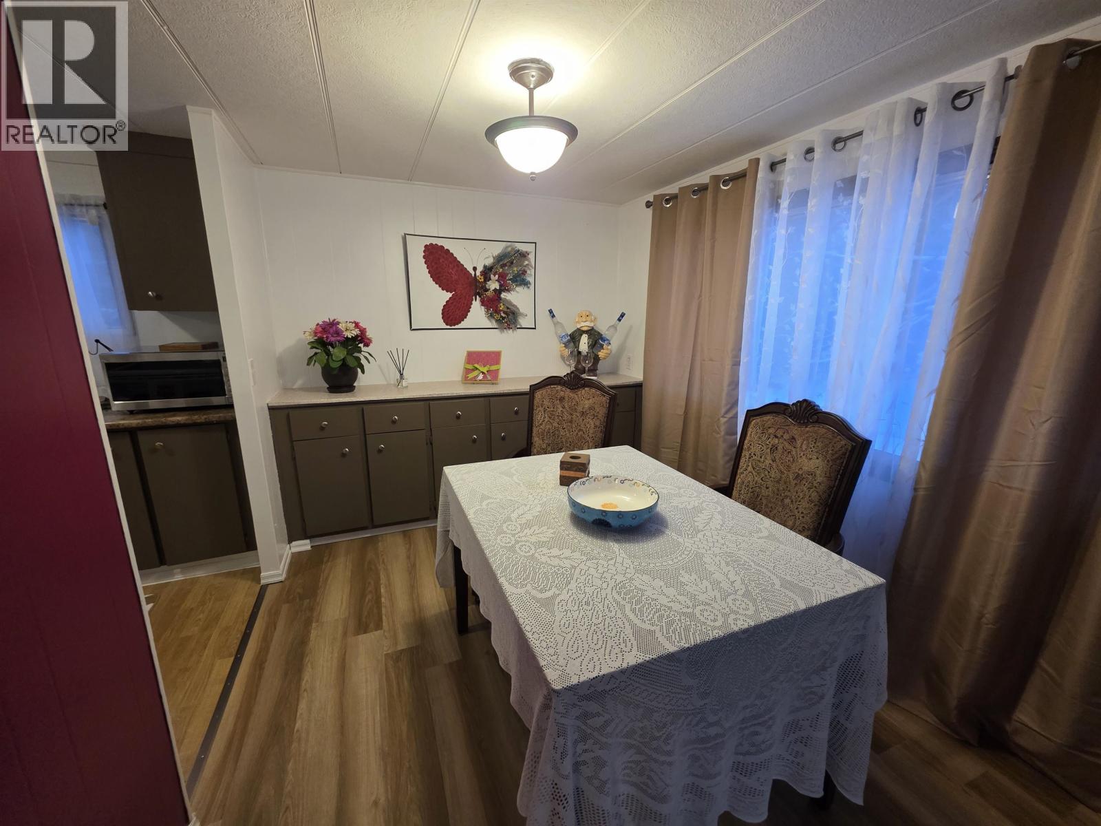 3962 HAGEN STREET, Terrace