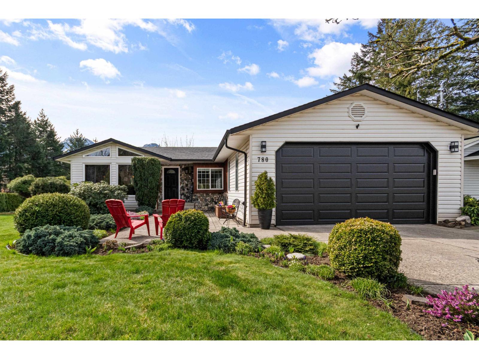 780 OLSON AVENUE, Hope