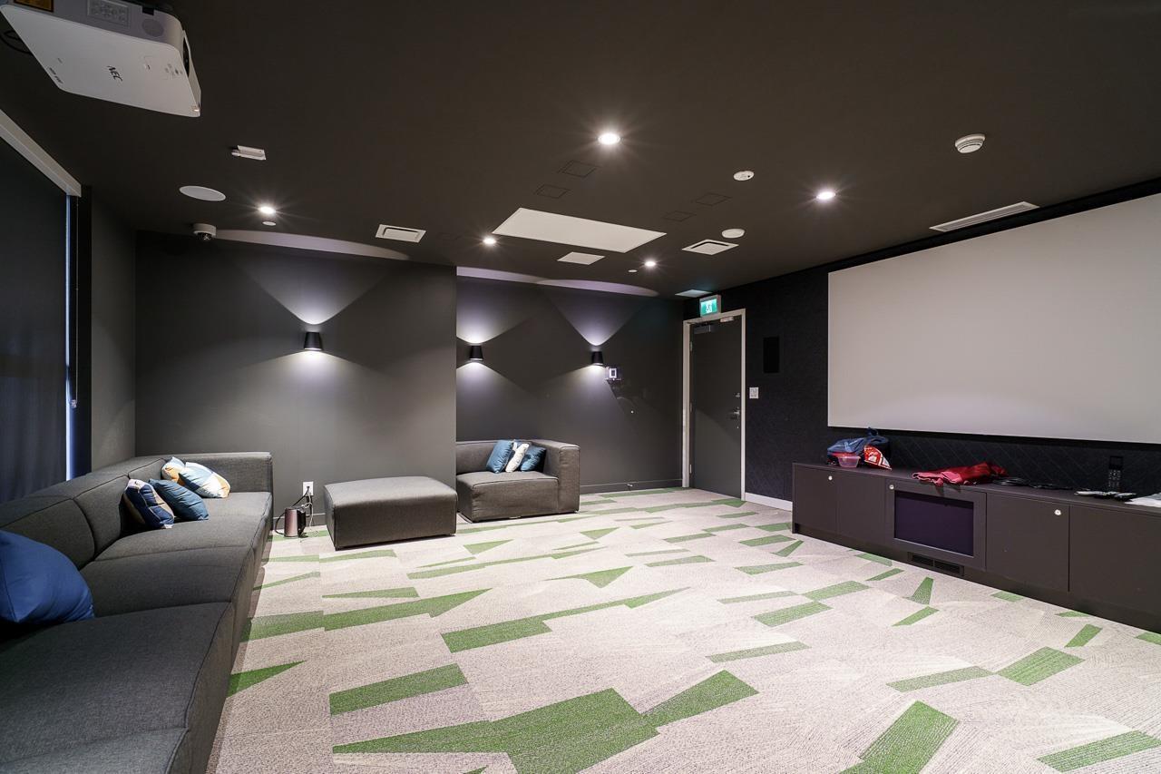 511 13615 FRASER HIGHWAY, Surrey