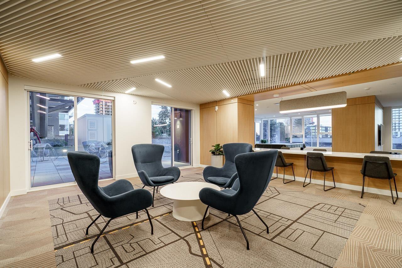 511 13615 FRASER HIGHWAY, Surrey