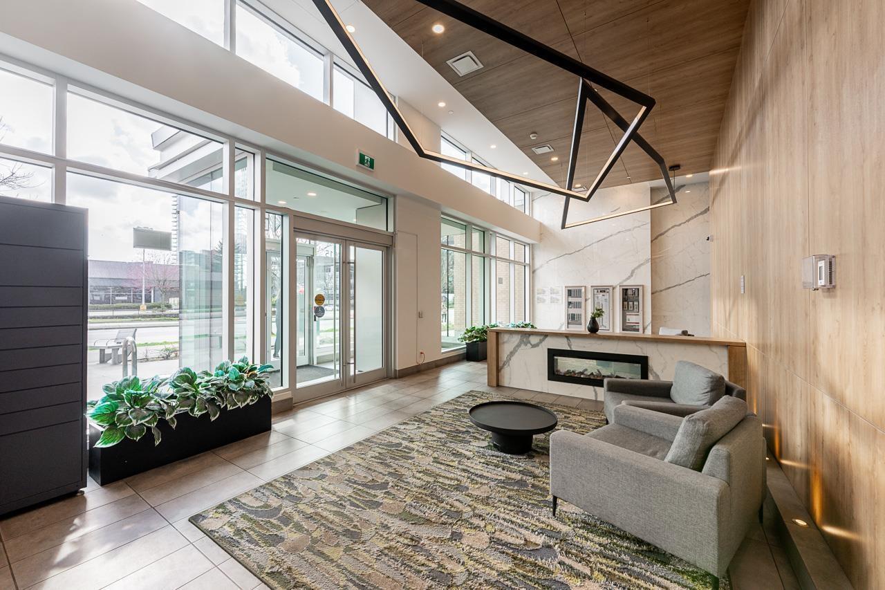 511 13615 FRASER HIGHWAY, Surrey