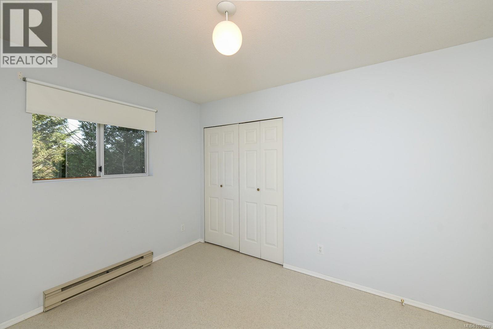 2493 WILLOWBROOK CRT - 30