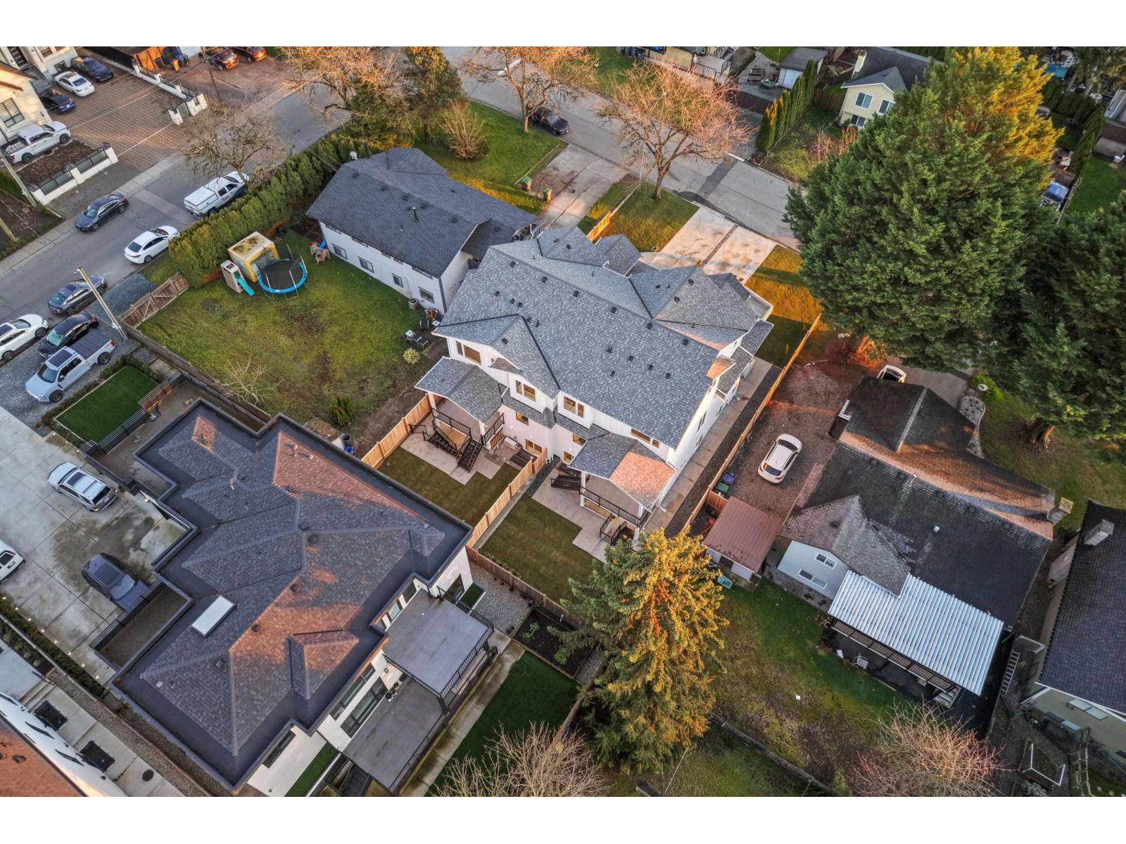 101 18171 59 AVENUE, Surrey