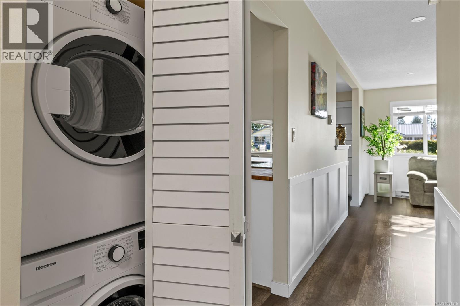 749 Phillips St, Parksville