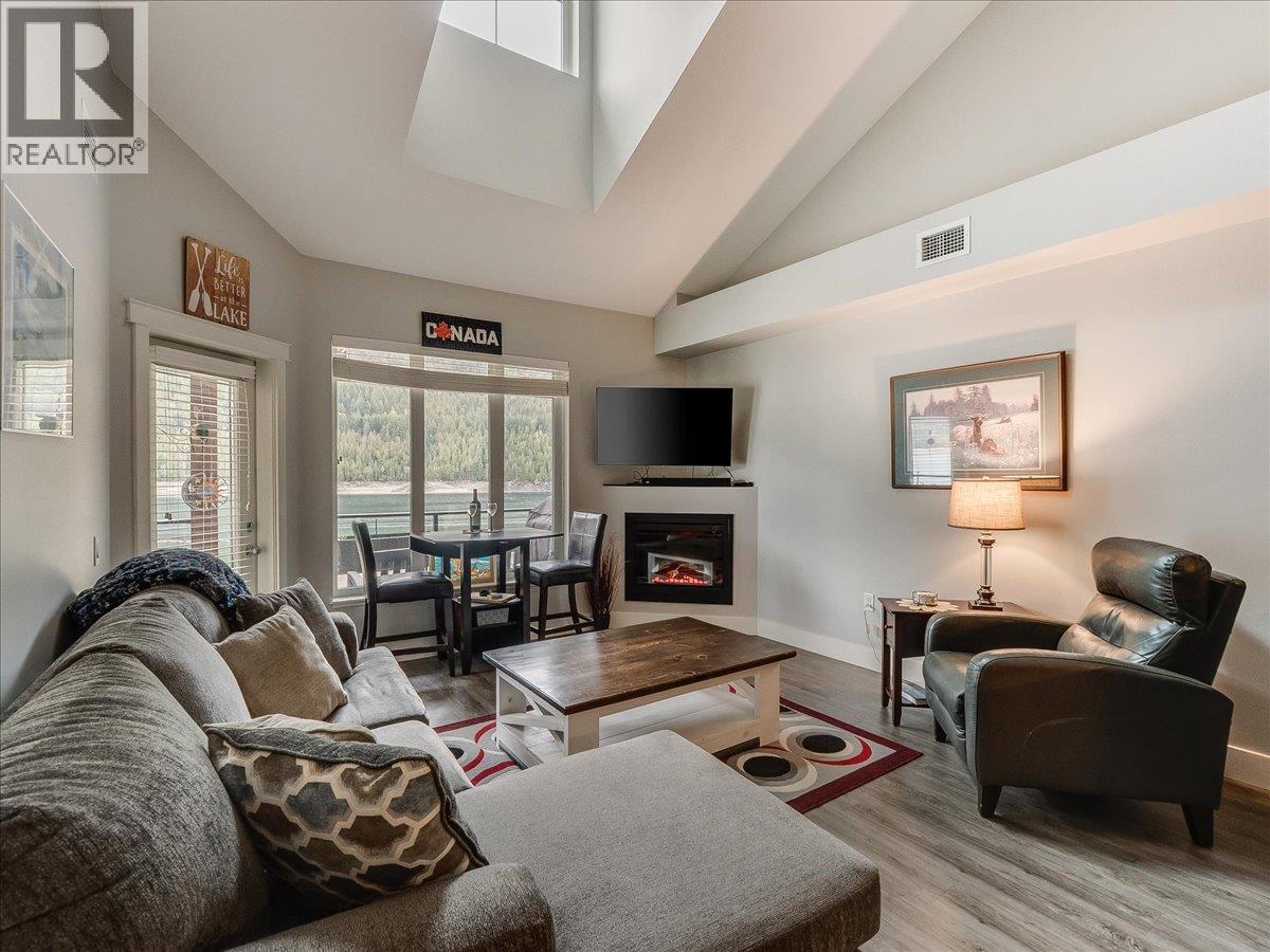 5570 Broadwater Road Unit# 314, Castlegar