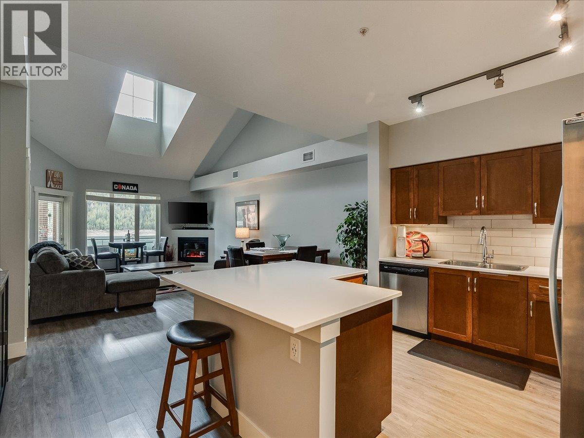 5570 Broadwater Road Unit# 314, Castlegar