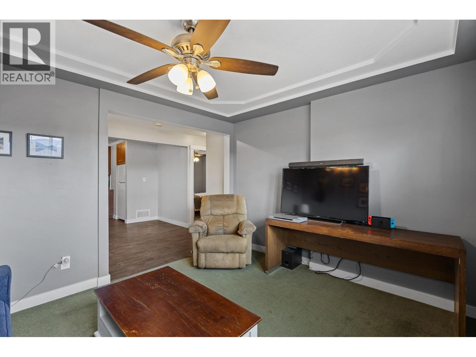 8261 LITTLE FORT 24 HIGHWAY - 23