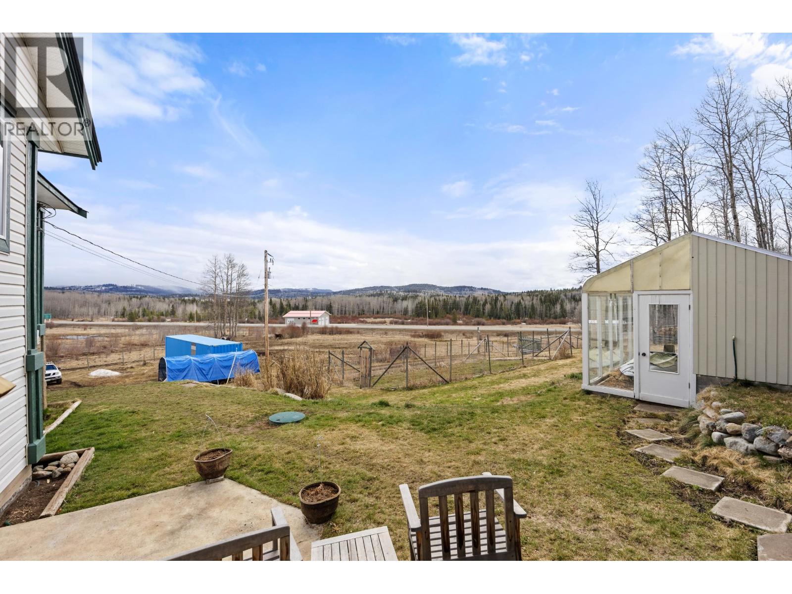 8261 LITTLE FORT 24 HIGHWAY - 34