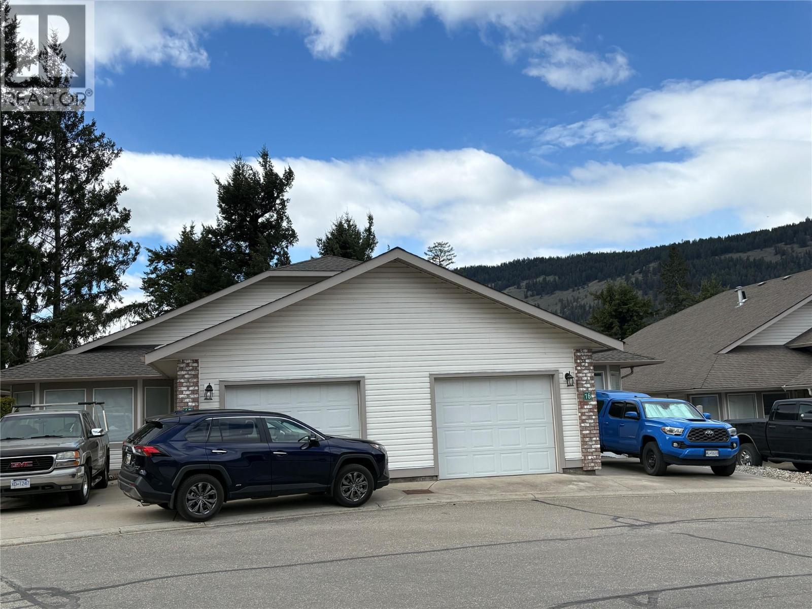 #16 312 ARBUTUS STREET - 1