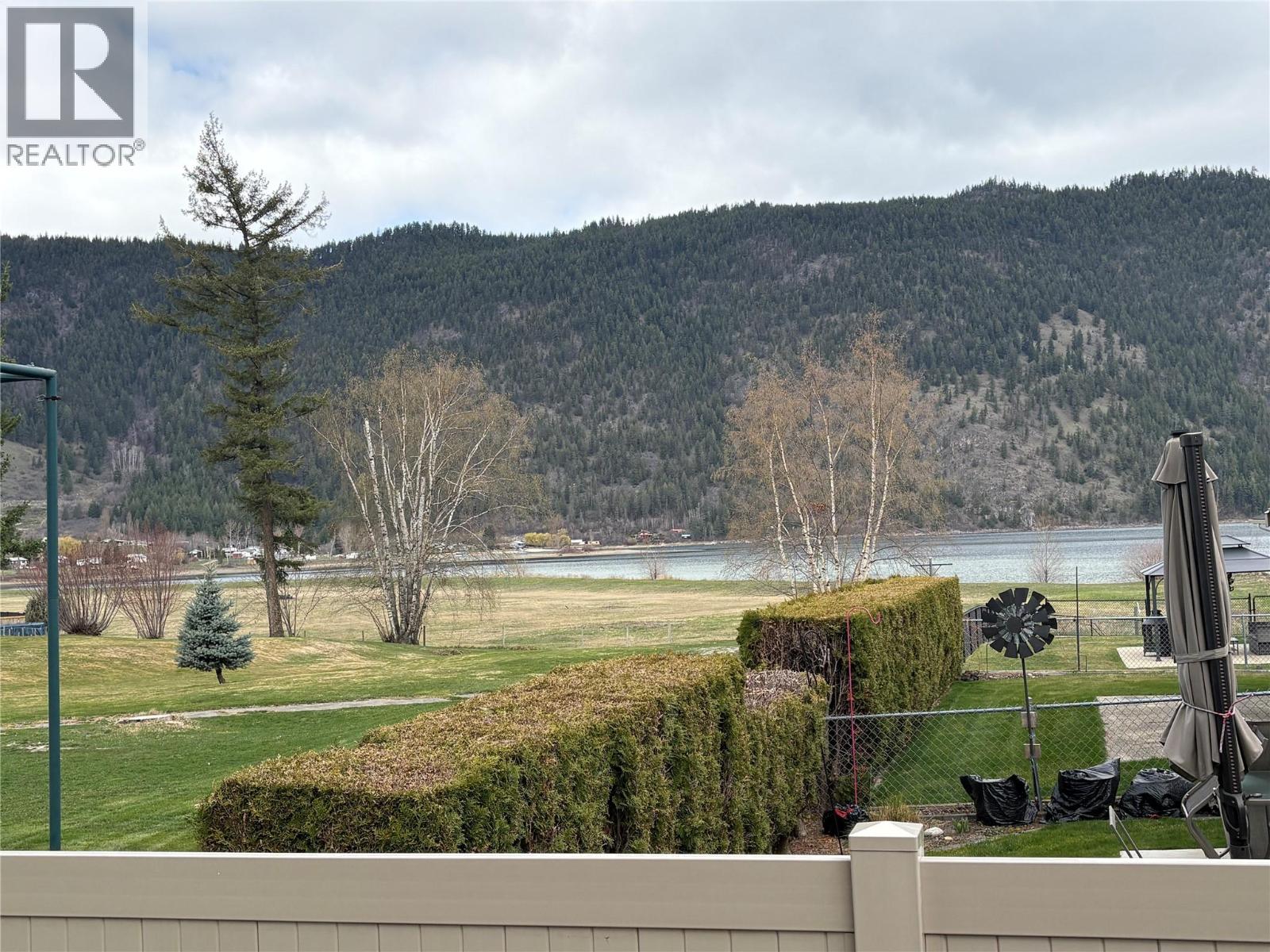 #16 312 ARBUTUS STREET - 30