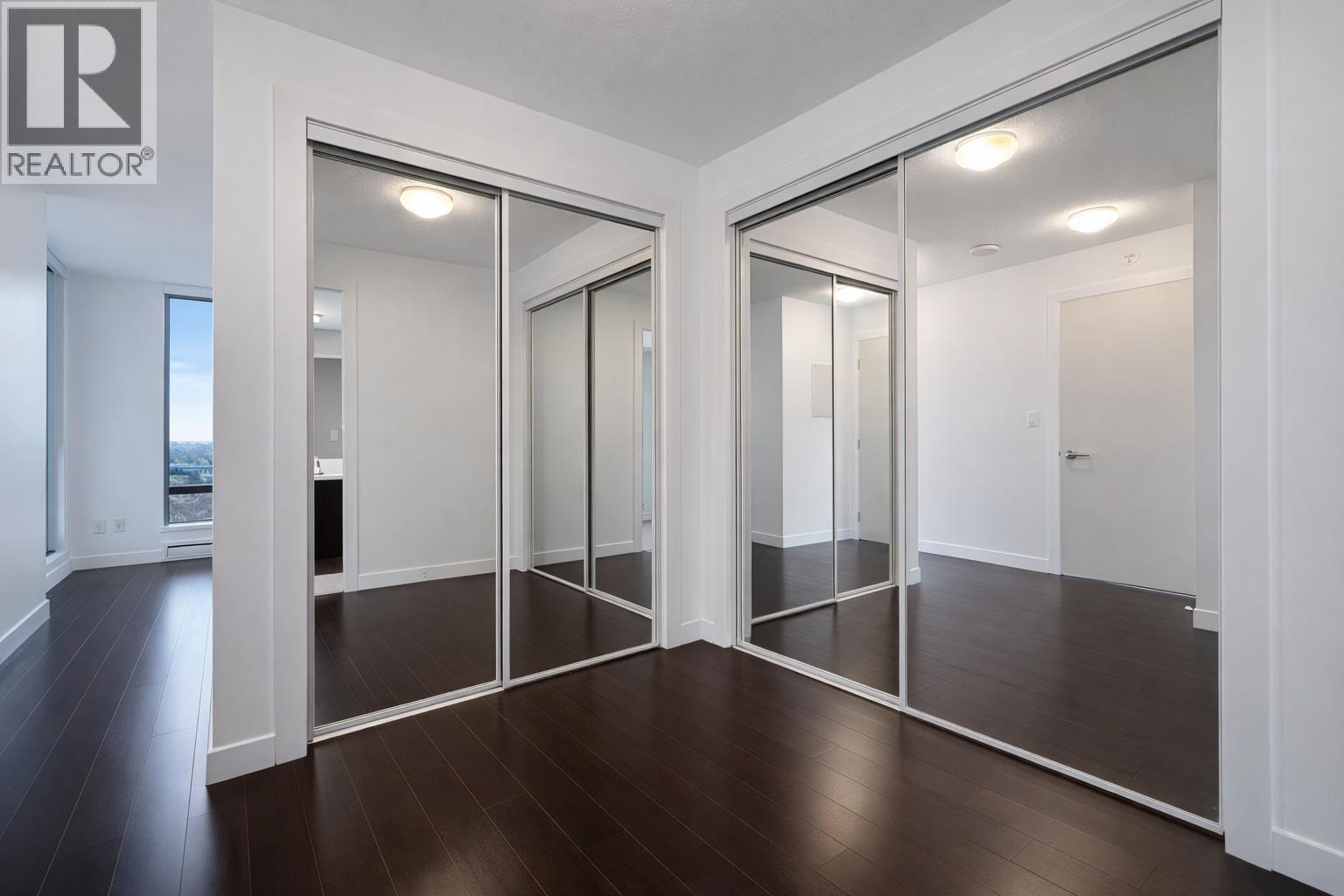 908 7325 ARCOLA STREET, Burnaby