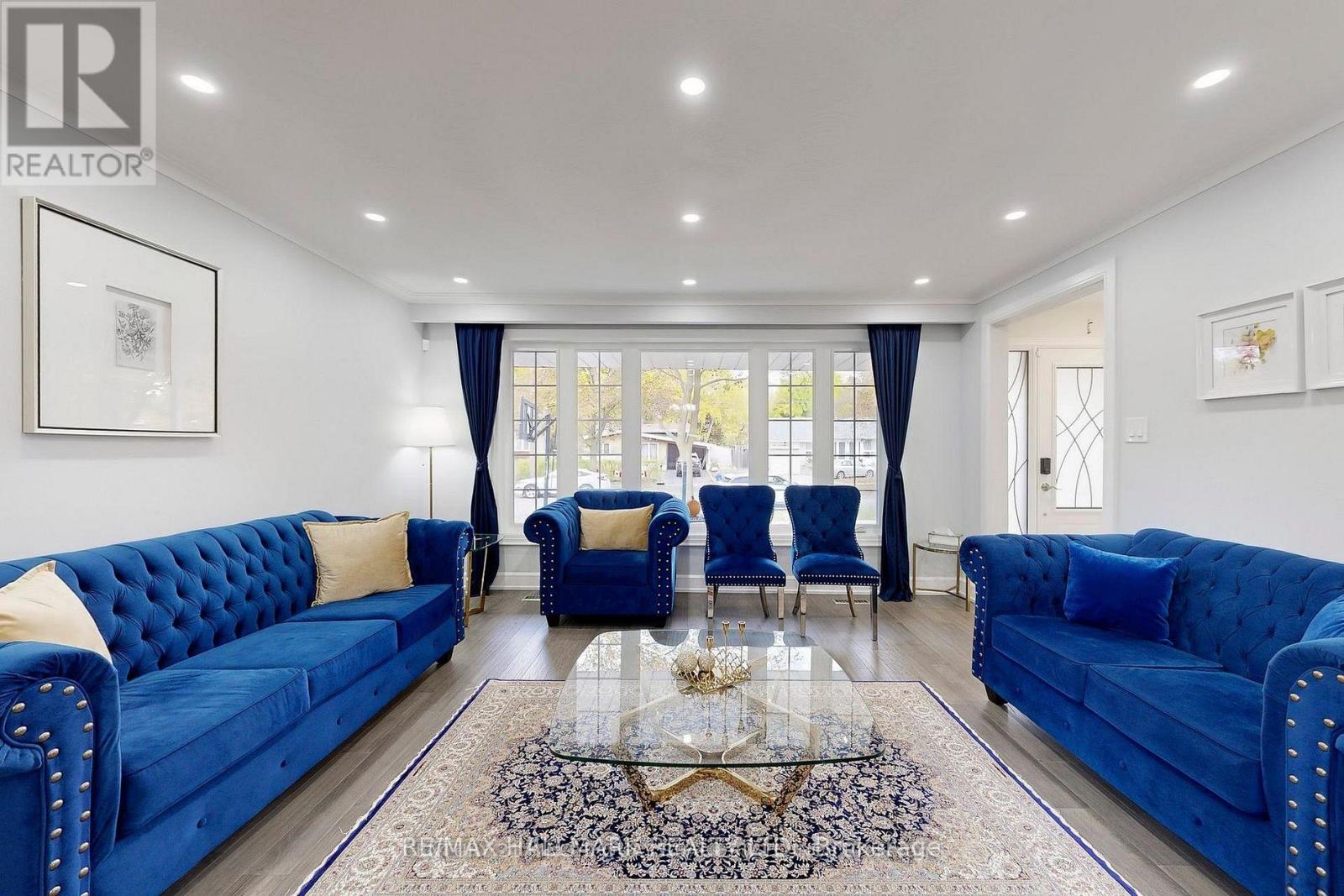 55 LESGAY CRESCENT - 6