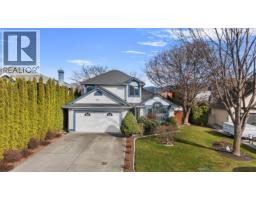  699 Saratoga Place, Kelowna