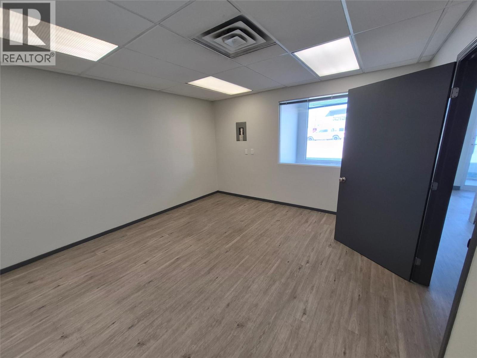 A & B 165 Old Vernon Road, Kelowna