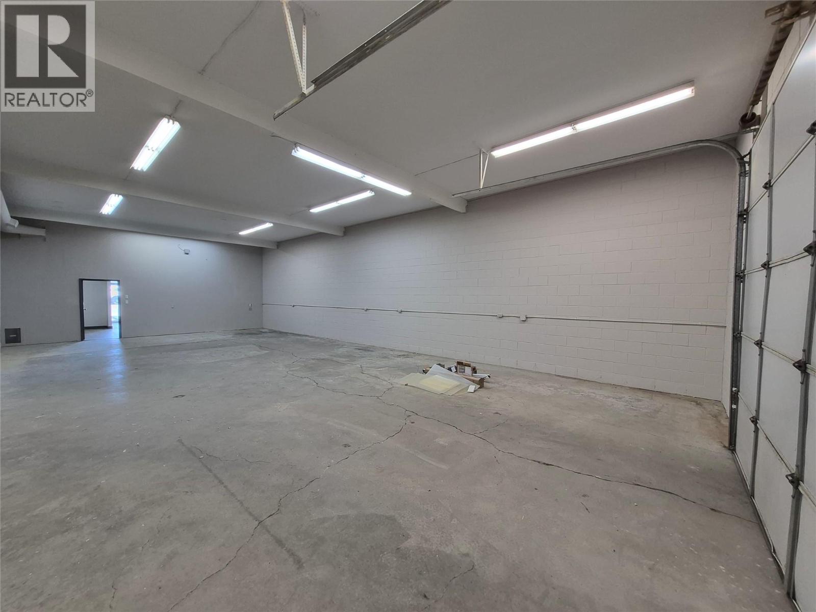 A & B 165 Old Vernon Road, Kelowna