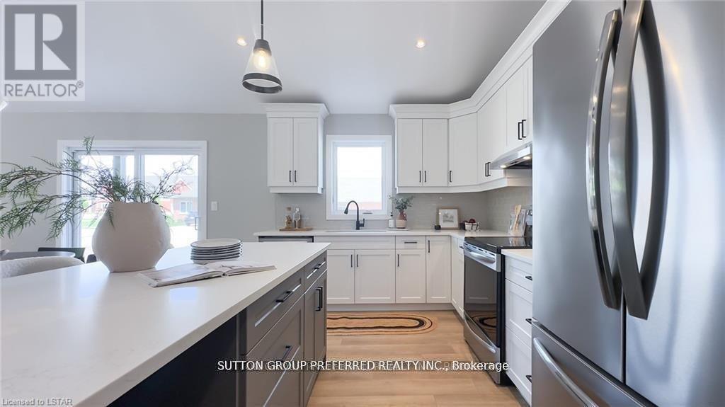 230 BEECH STREET - 10