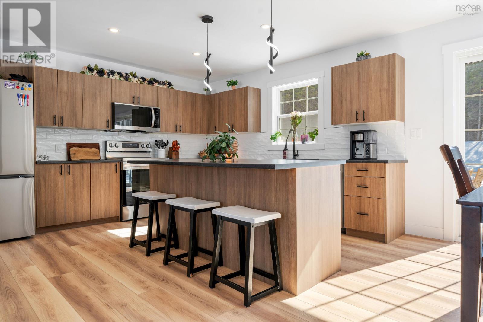 Property 25 of 34 of 420 Lays Lake Road