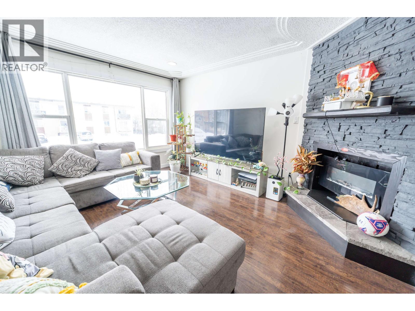 10216 103 AVENUE - 9