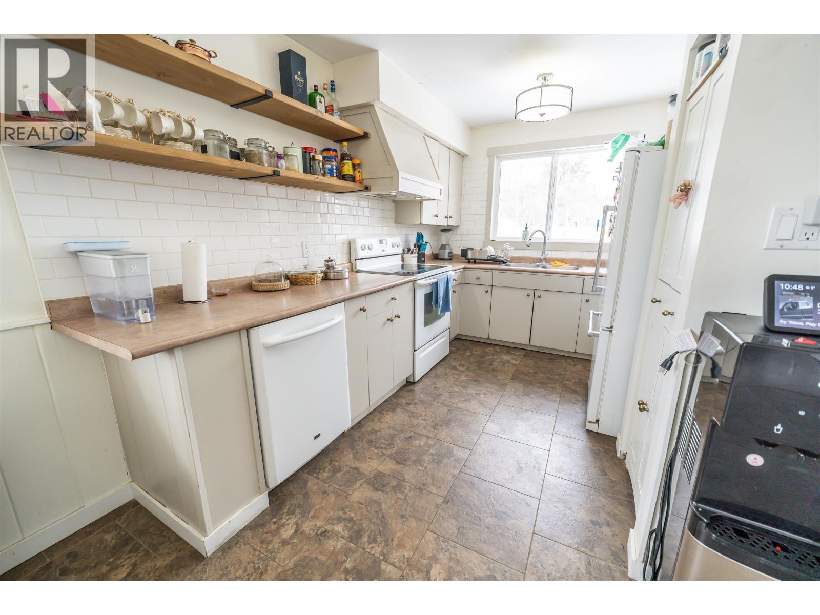 10216 103 AVENUE - 4