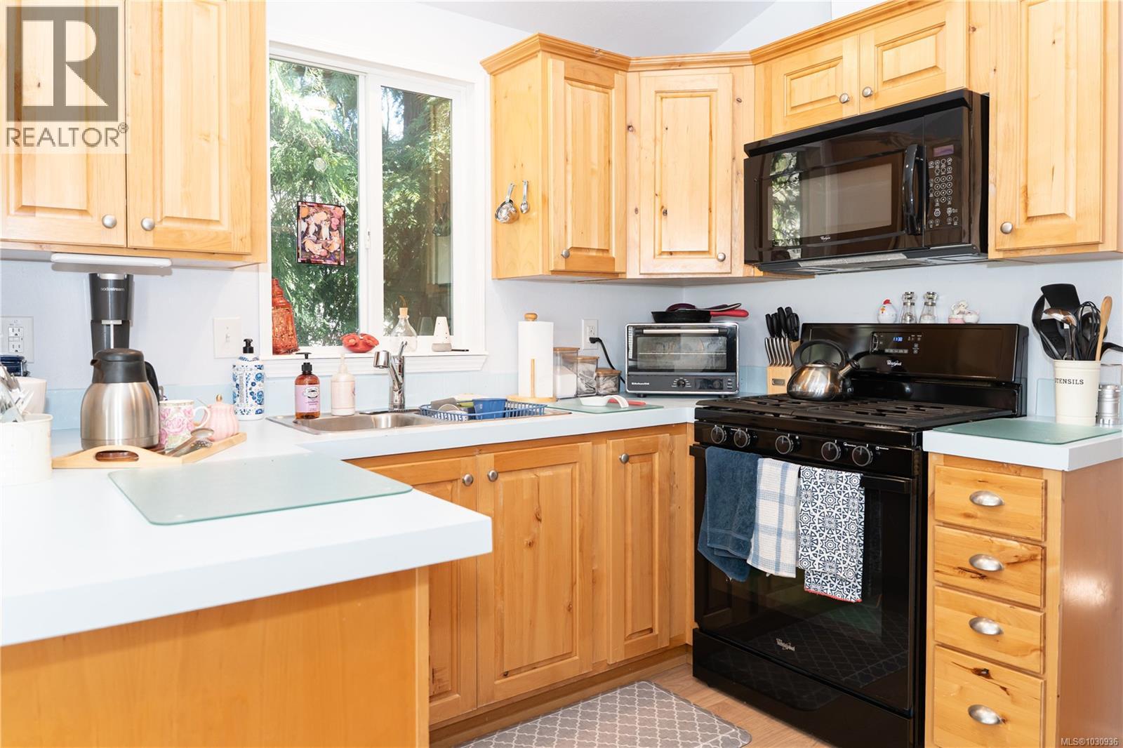 #340 3042 RIVER RD - 14