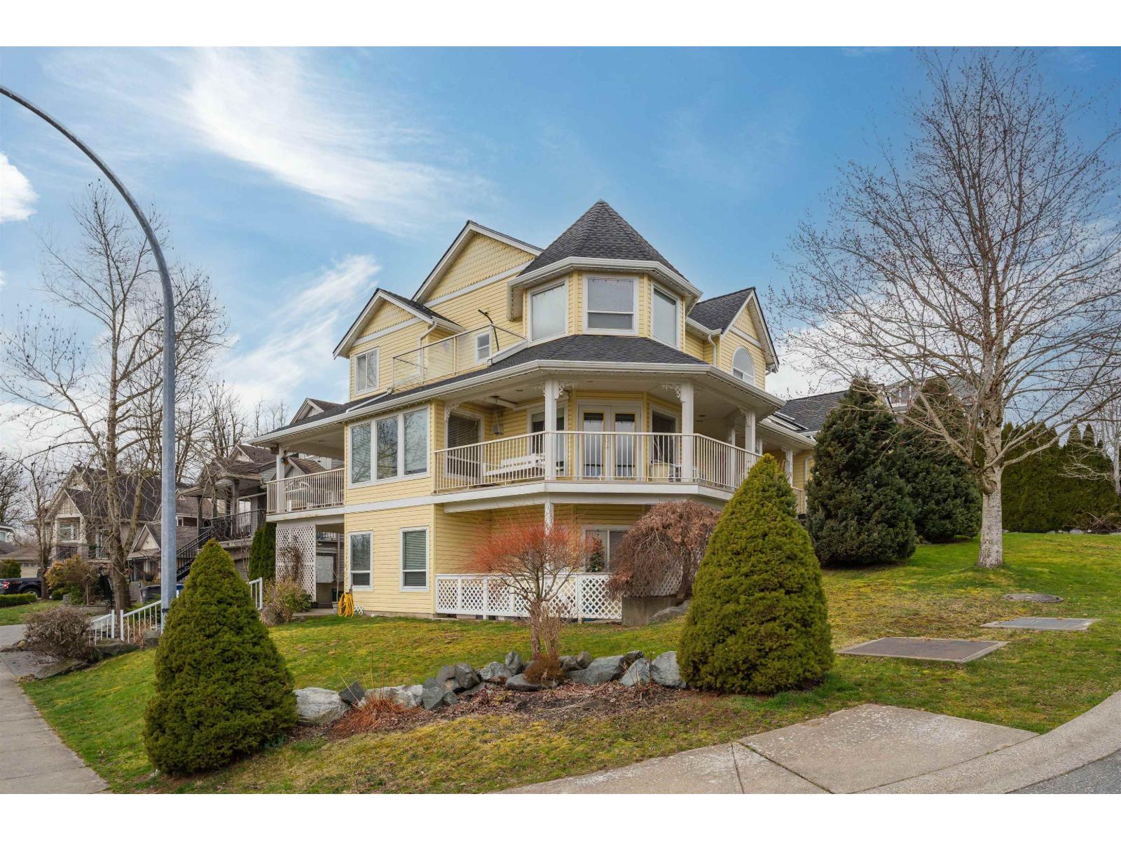 3449 PROMONTORY COURT