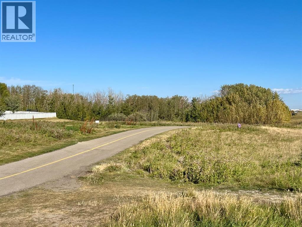 Single Family House for Sale in  Catalina Boulevard NE Monterey Park Calgary 