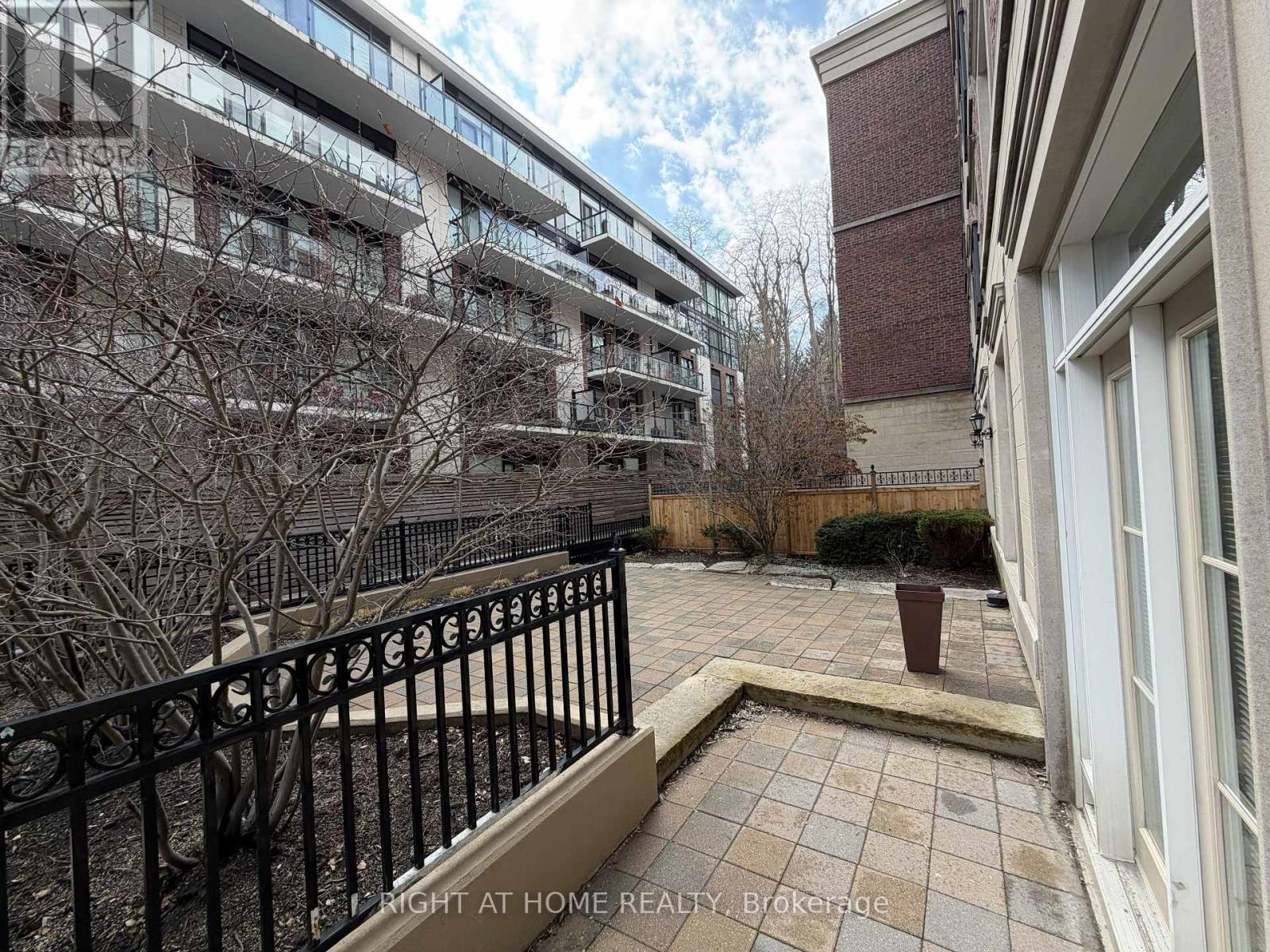 #309 60 ANN STREET - 36
