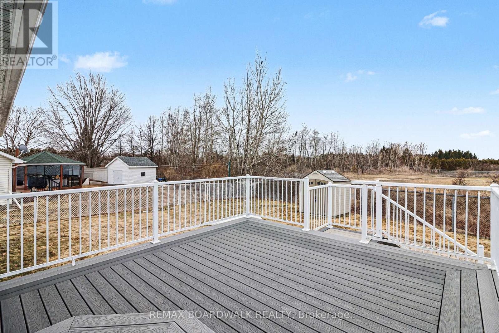 Composite deck