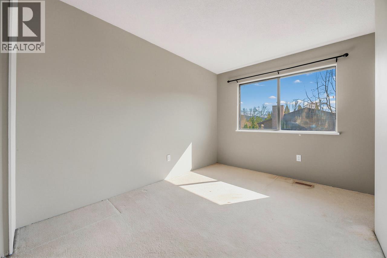 62 1930 CEDAR VILLAGE CRESCENT, North Vancouver