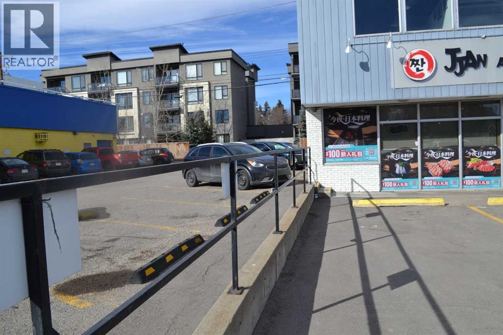 Business for Sale in   Avenue Tuxedo Park Calgary 