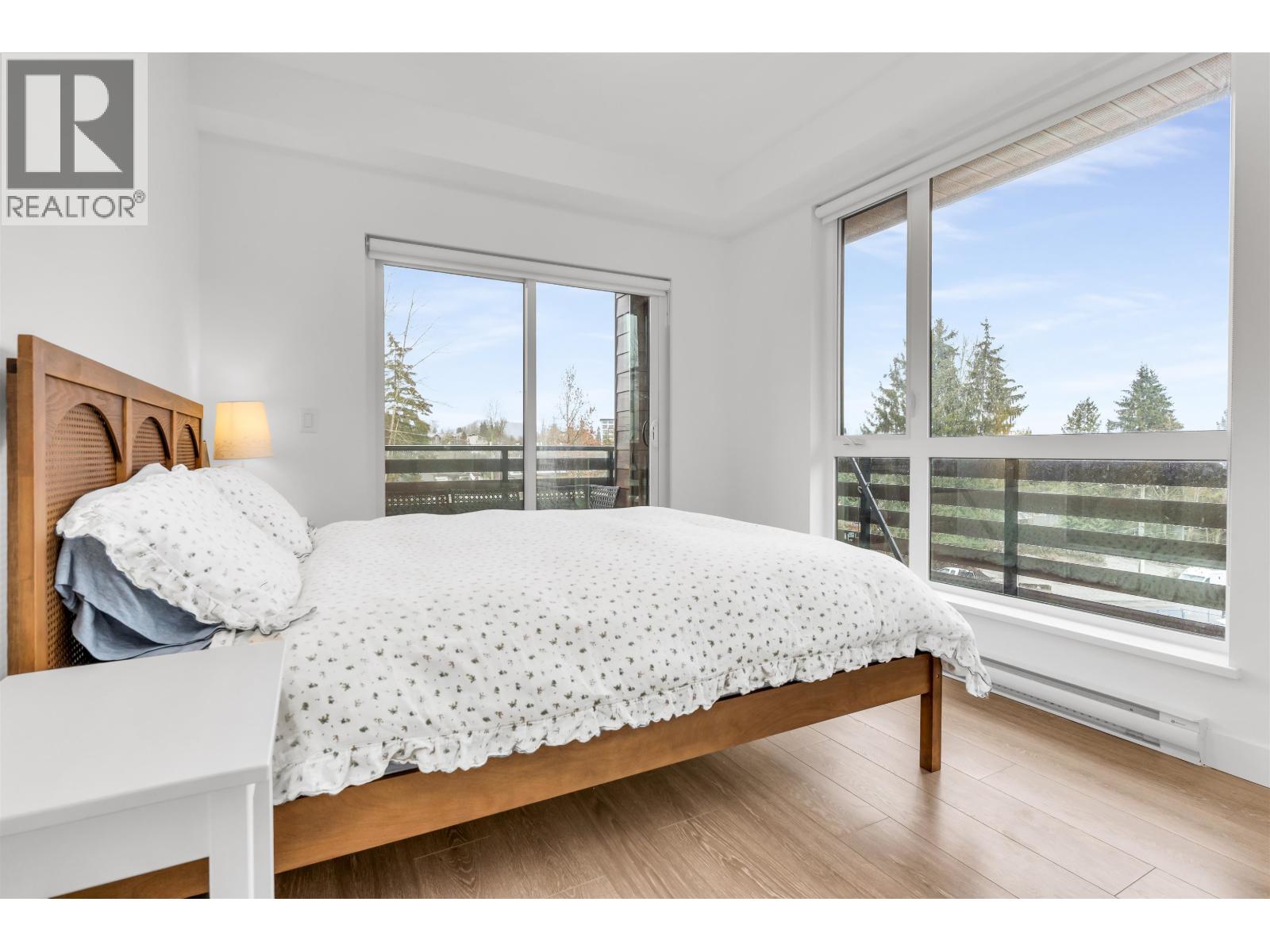 202 11703 FRASER STREET, Maple Ridge