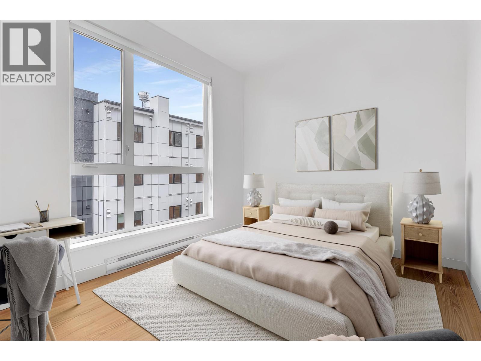 202 11703 FRASER STREET, Maple Ridge